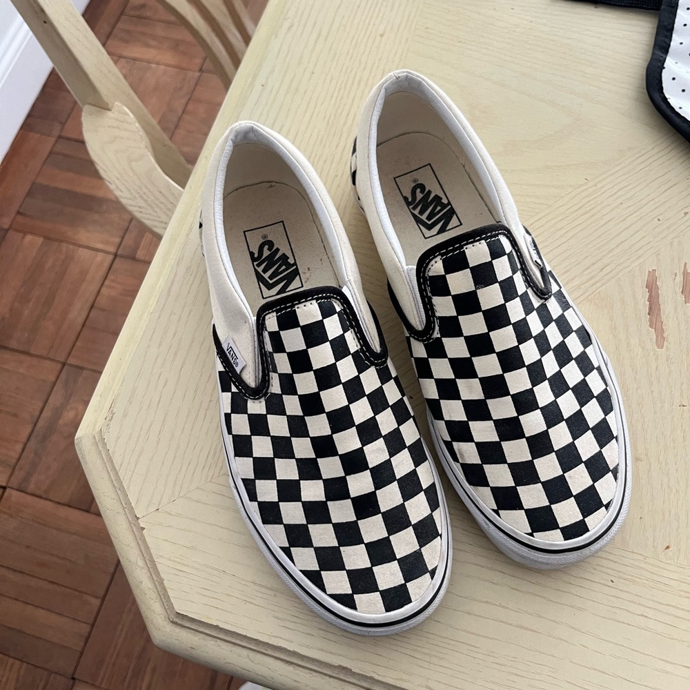 Vans Sz 8.5 Mens or 10 Woman